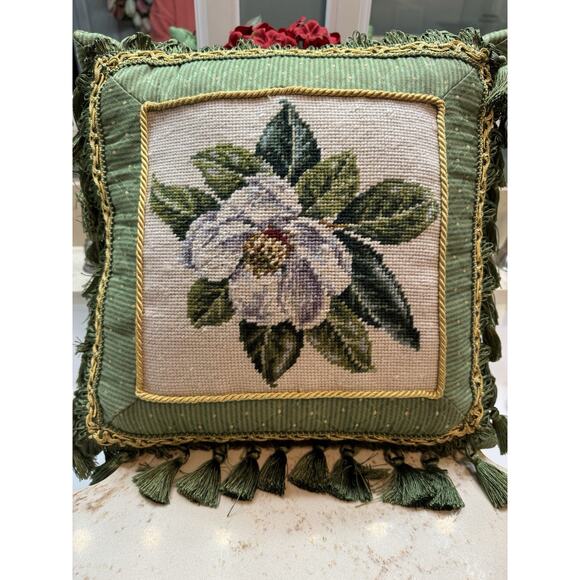 C & F Enterprises Pillow Wool Needlepoint Magnolia 14” X 14” Zip Cover - Picture 1 of 11